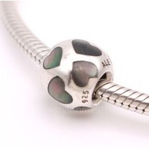 PANDORA 925 ALE STERLING SILVER BLACK MOTHER OF PEARL HEARTS CHARM 790398MPB
